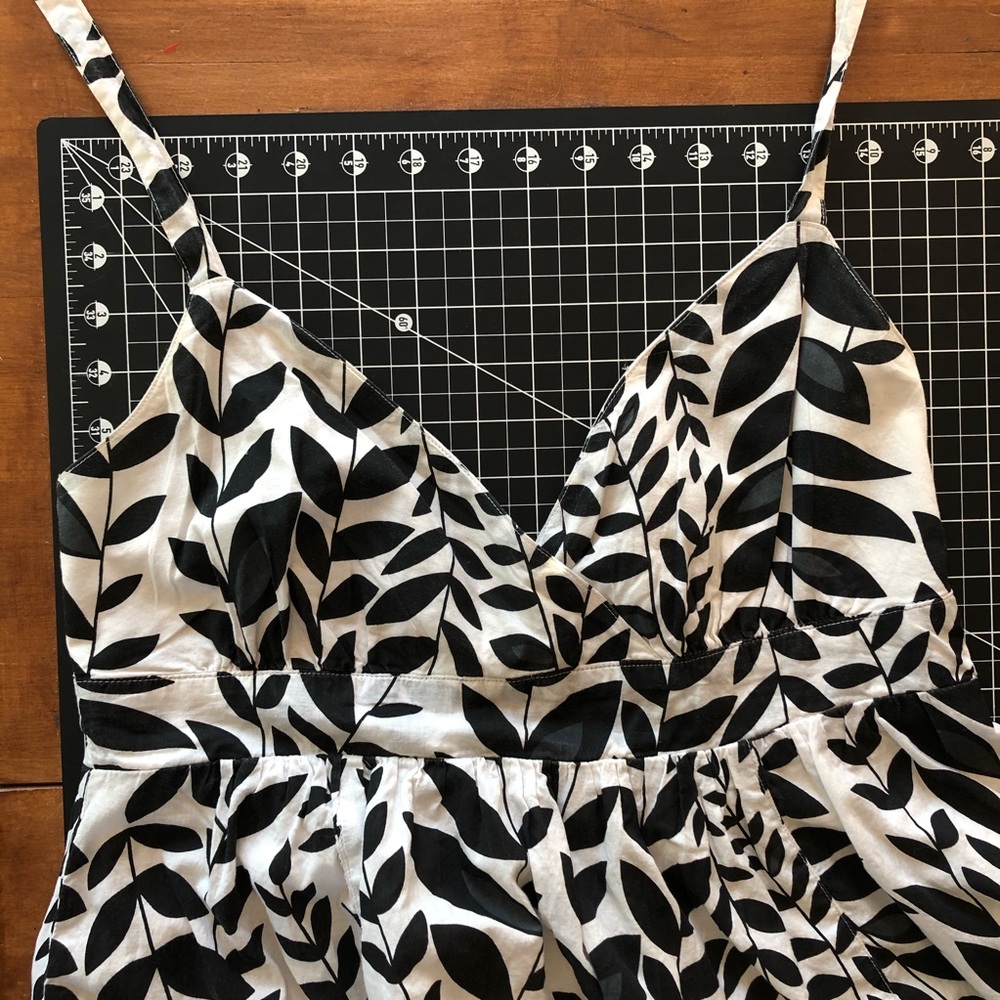 Botanical Tea Dress - Picture 9 of 13